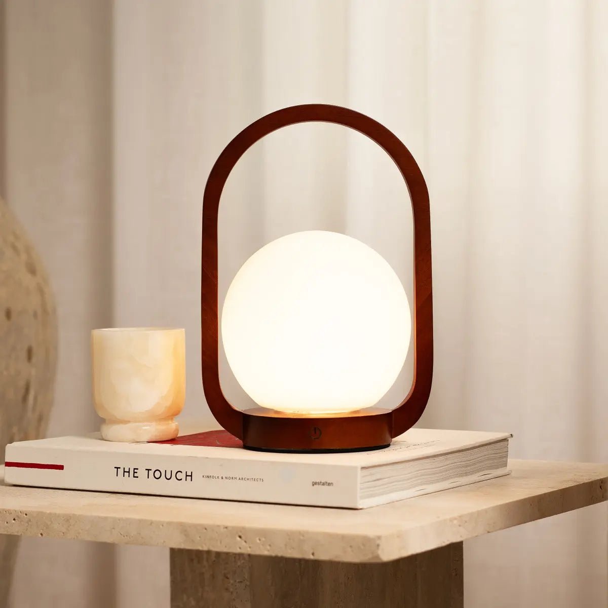 Skye kastanjebruine houten draadloze lamp | Oplaadbaar en dimbaar Tavellio - Amsterdam