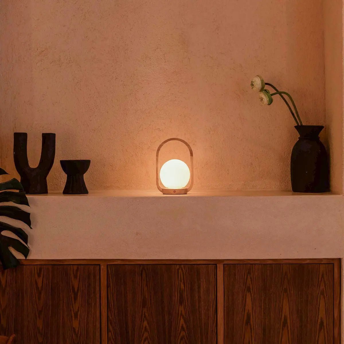 Skye Lichtbruine Houten Snoerloze Lamp | Oplaadbaar en dimbaar ontwerp Tavellio - Amsterdam