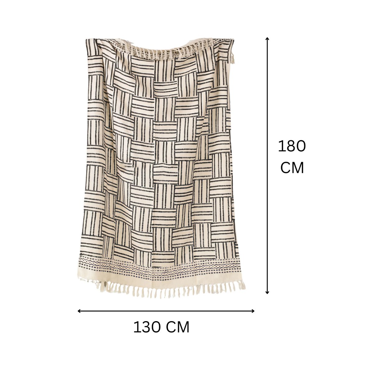 Soft Black & White Plaid / Sofa Throw – Graphic Pattern with Fringes – 120×180 cm – Urbane Hide Urbane Hide