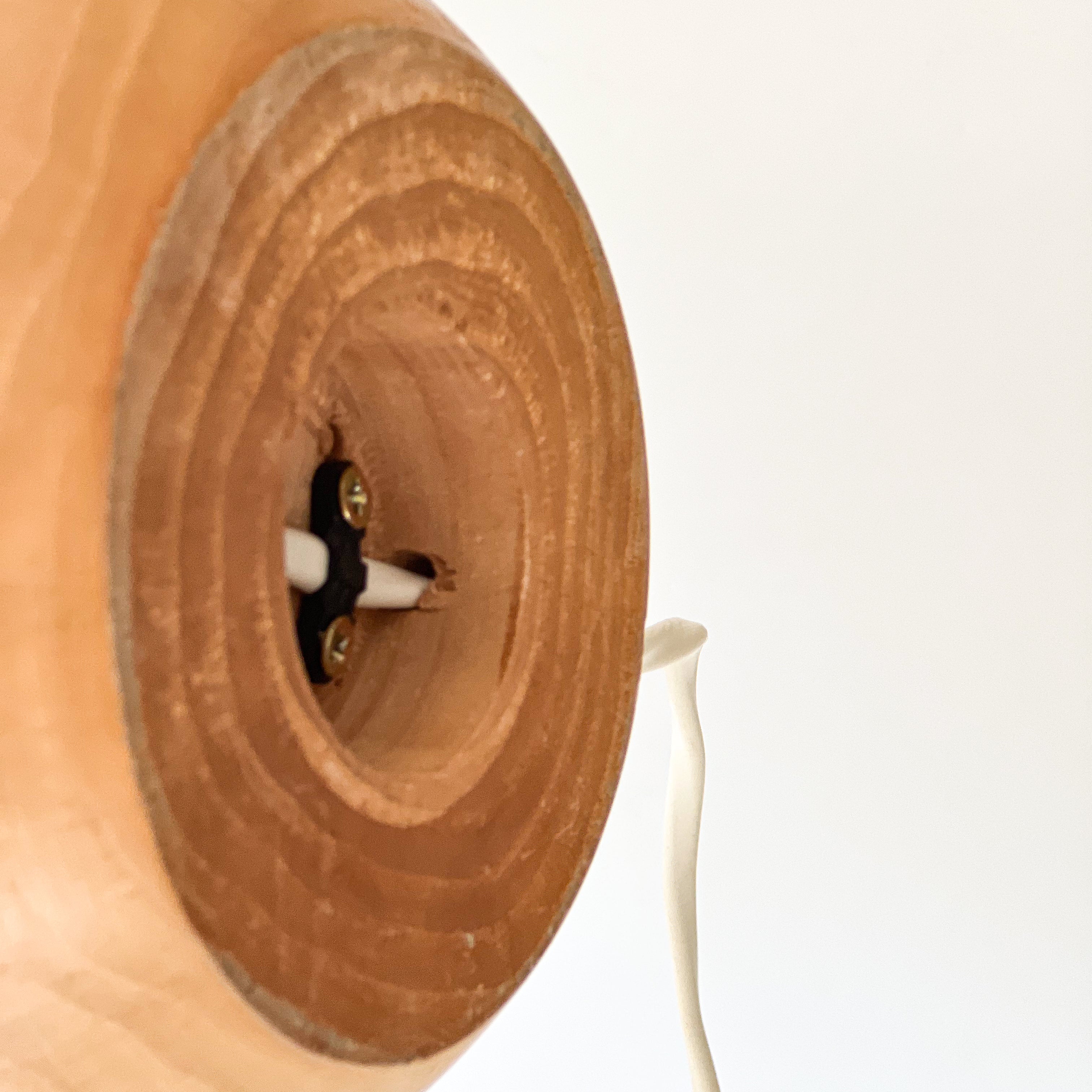 Tafellamp – massief hout & linnenlook Noii HOME