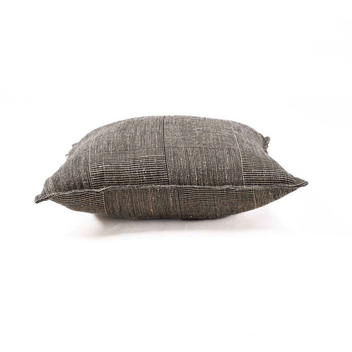 The Bloc Party Kussenhoes - Zwart Naturel - 50x50 Bazar Bizar Living