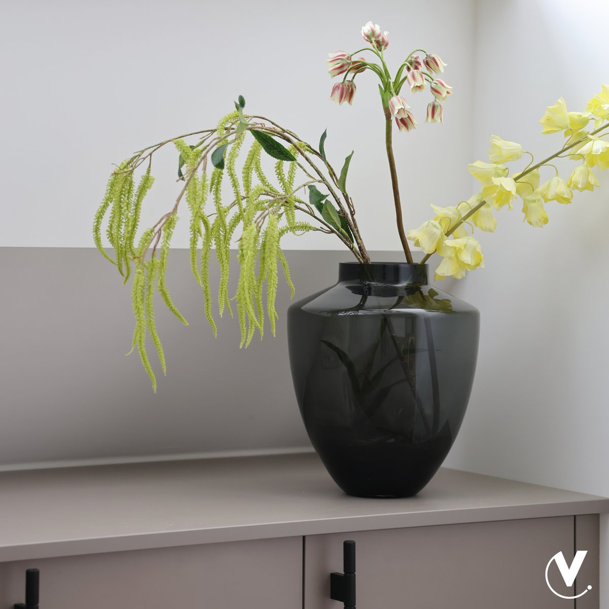 Tugela glazen vaas grijs – Vase The World Vase The World