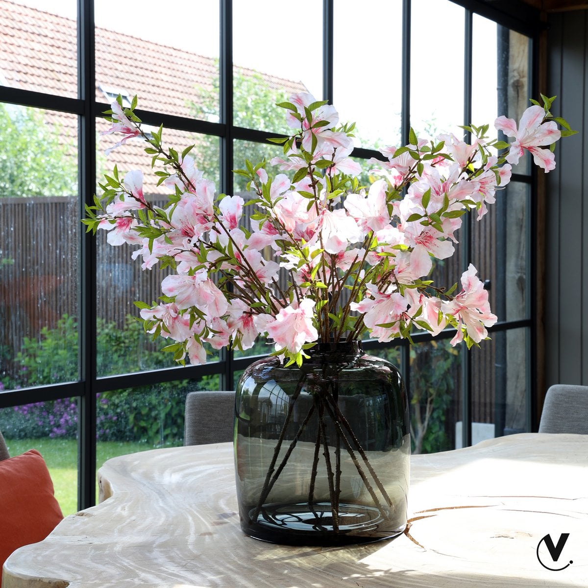 Vaas - Bartica grey Vase The World