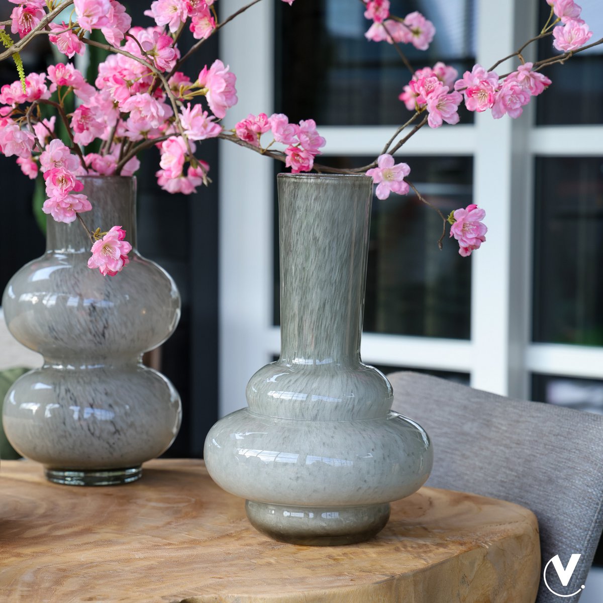 Vaas - Bolombo Elite grey Vase The World