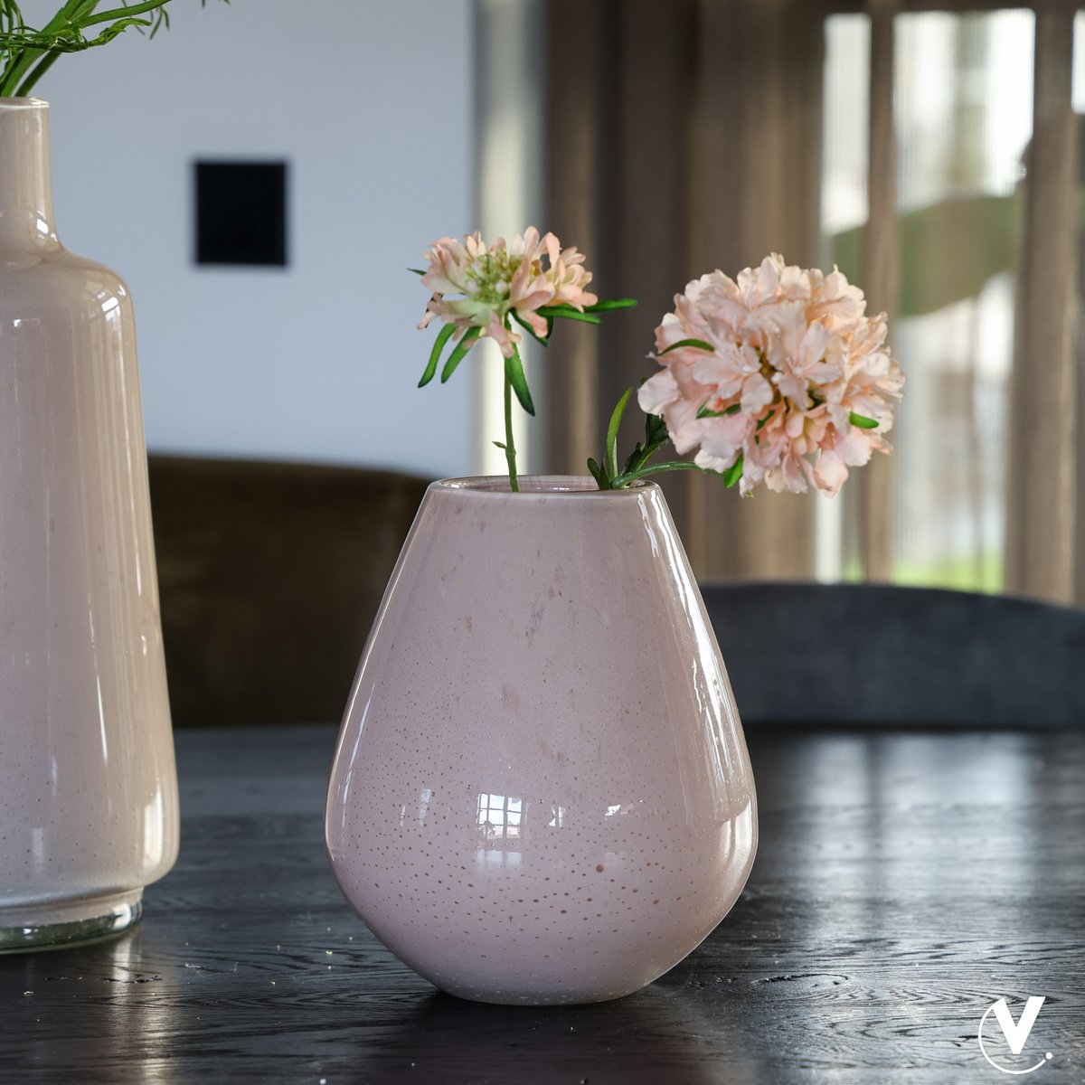 Vaas - Tasman S Elite ivory Vase The World