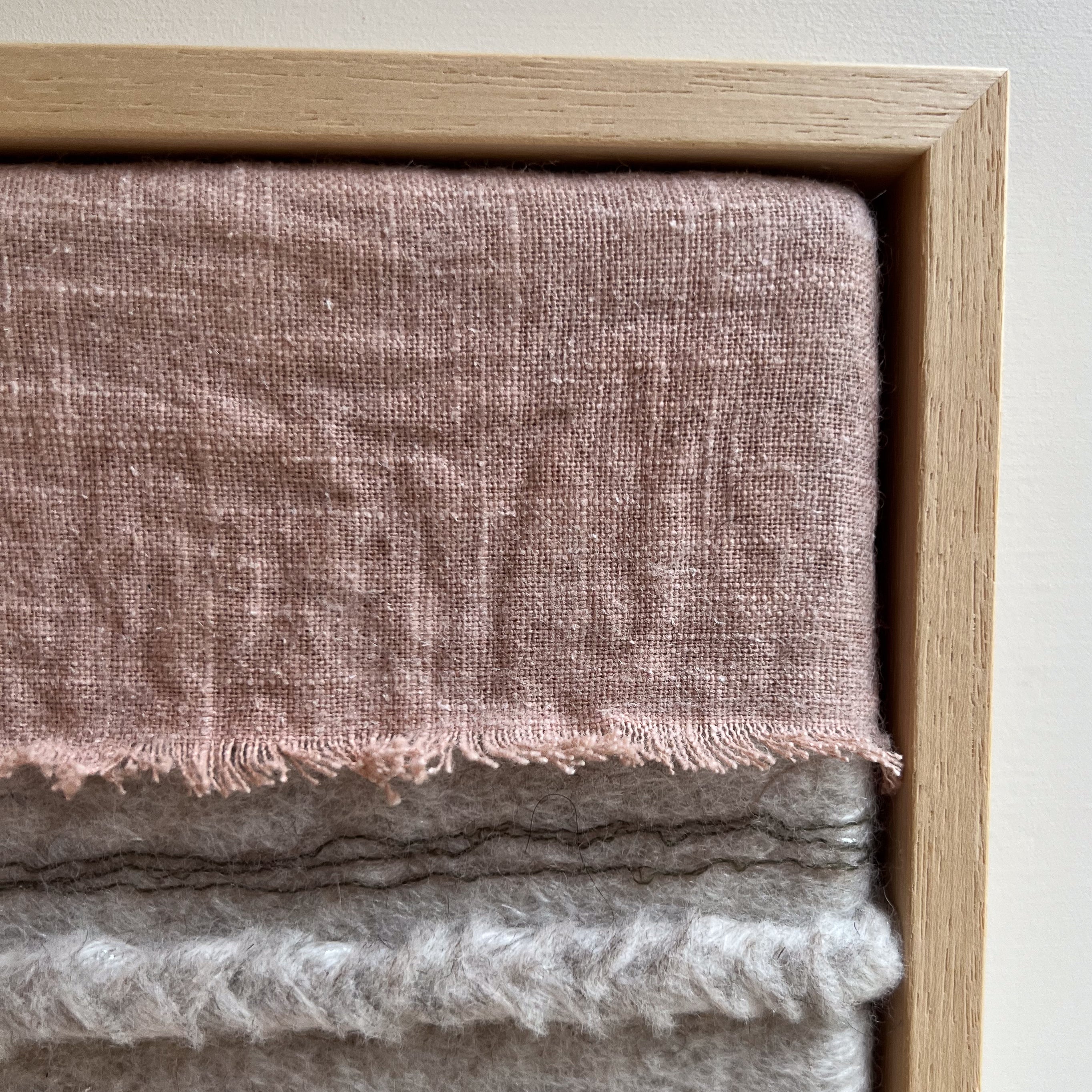 vilten wandkunst imperfectus XVII – vilt & vlow | 23 × 23 cm Noii HOME
