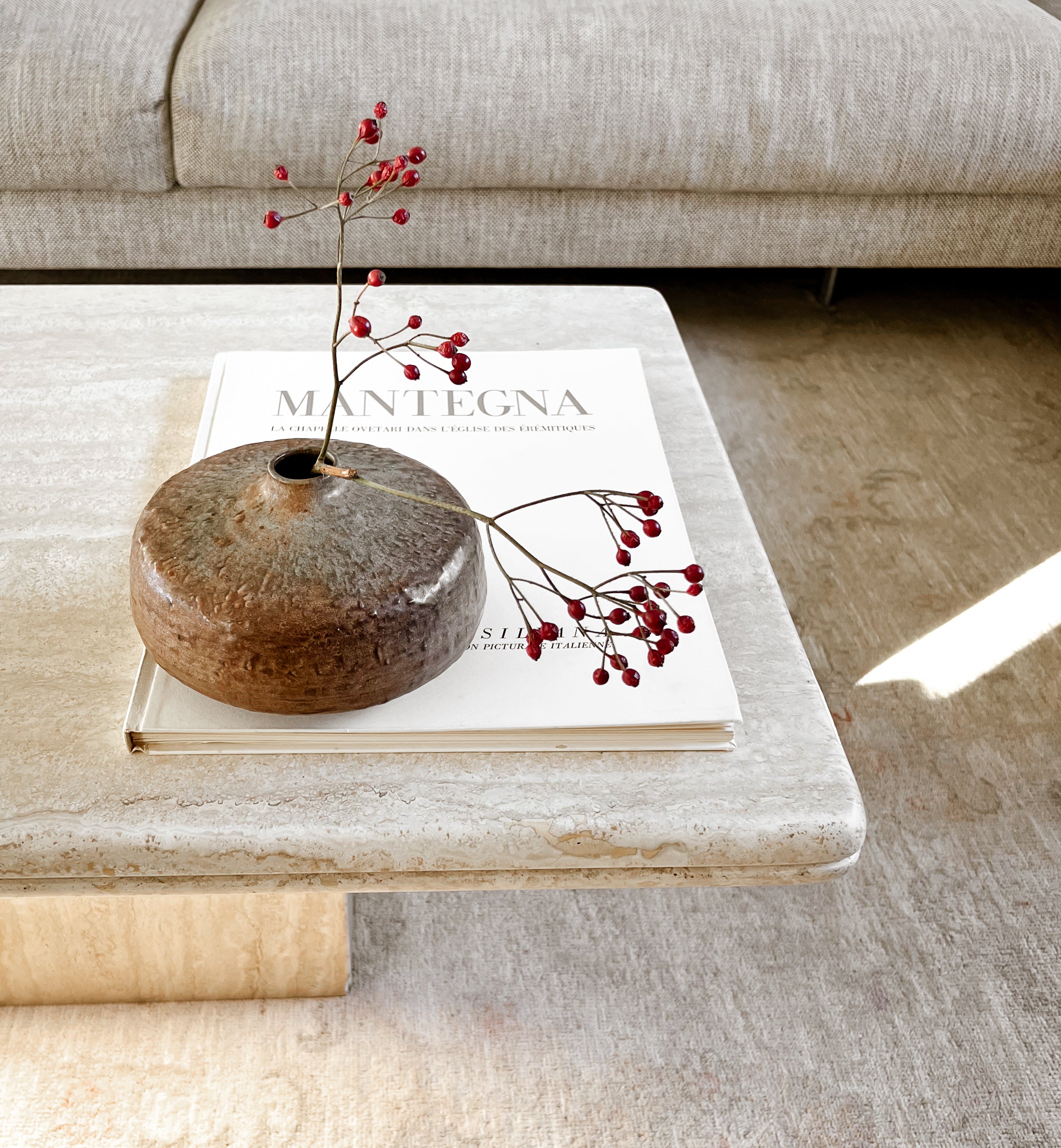 vintage decoratieve keramieken vaas – laag rond model - bruin- groentinten Noii HOME