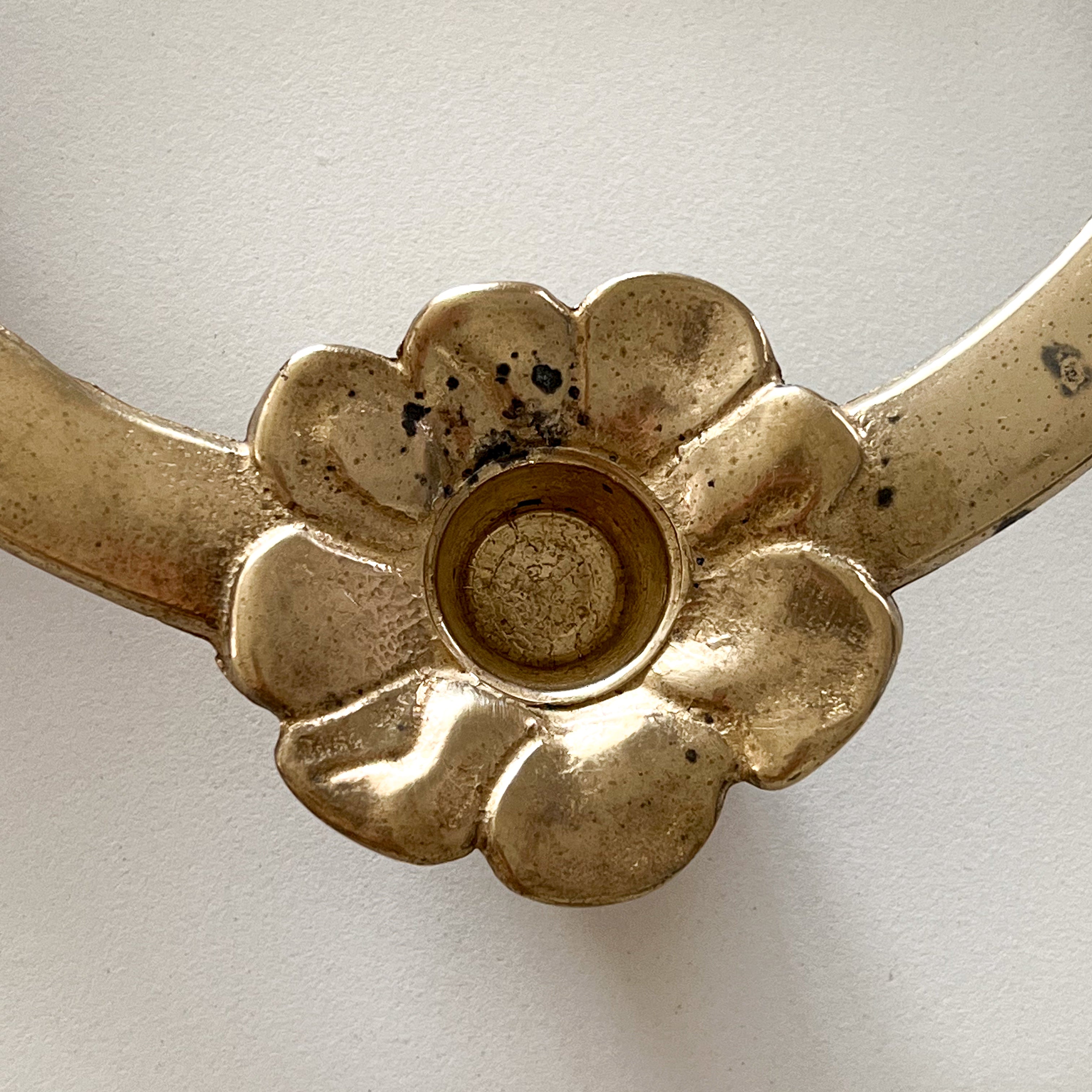 vintage messing kandelaar - advent - met bloemvormige houders Noii HOME