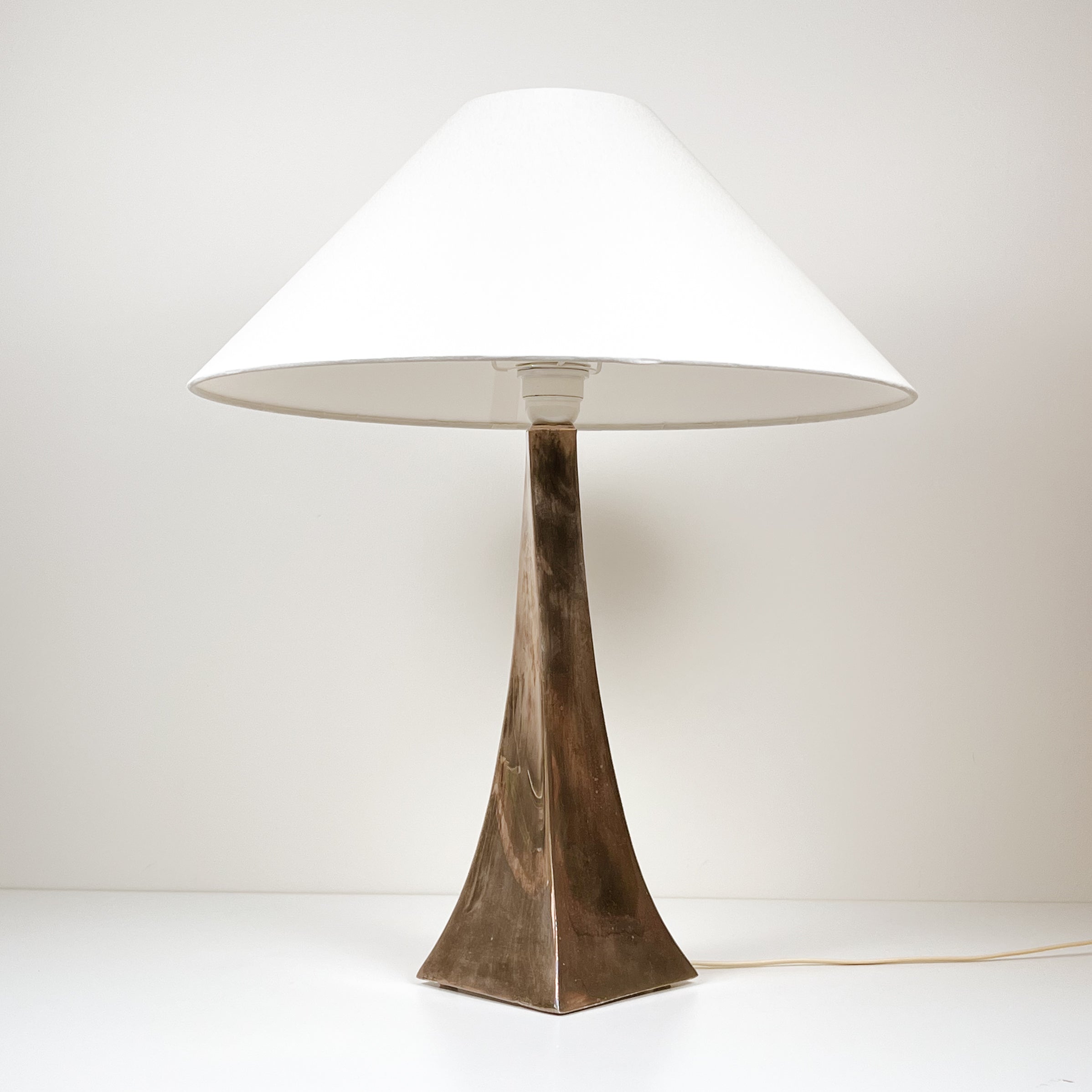 vintage tafellamp koper patina – mid-century modern Noii HOME