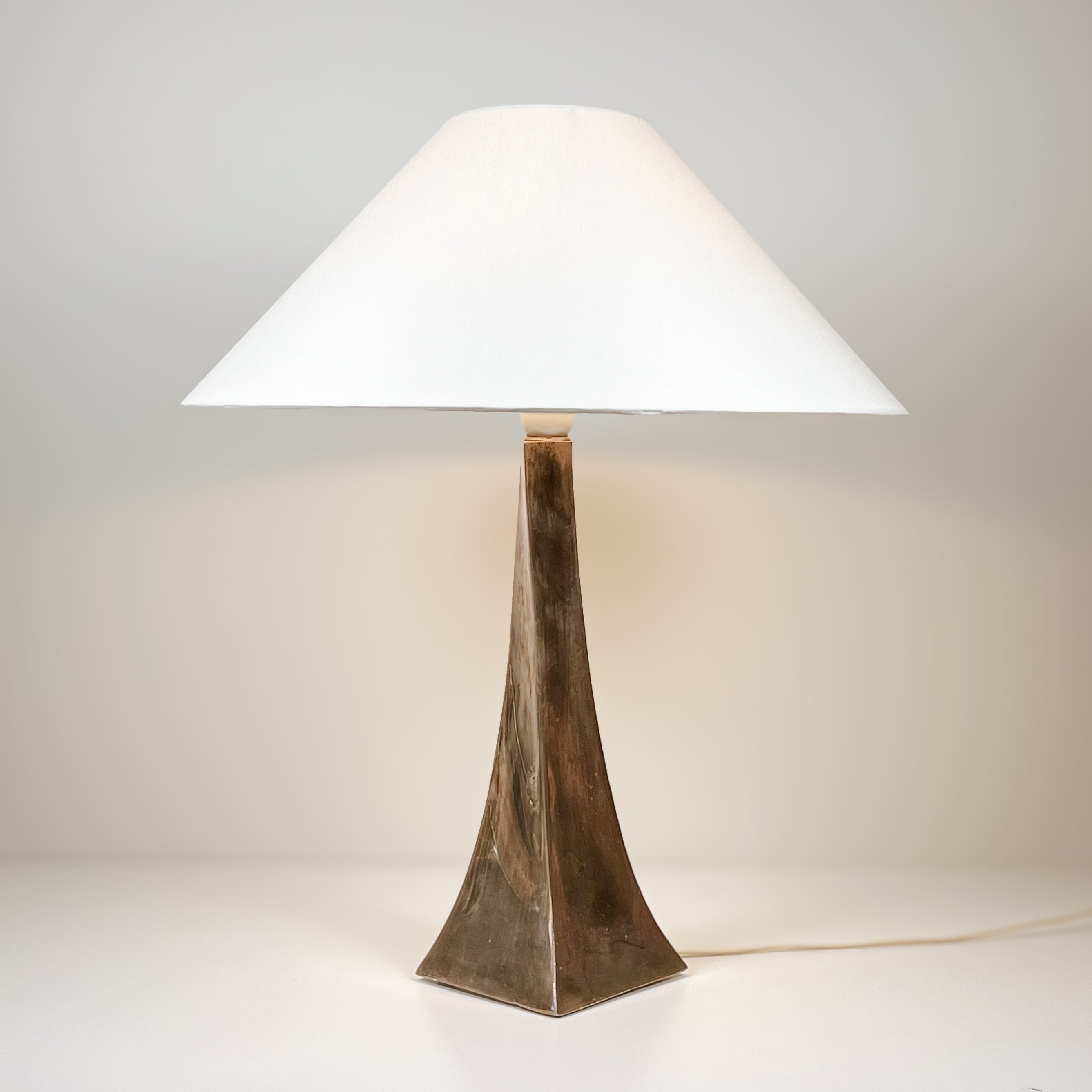 vintage tafellamp koper patina – mid-century modern Noii HOME