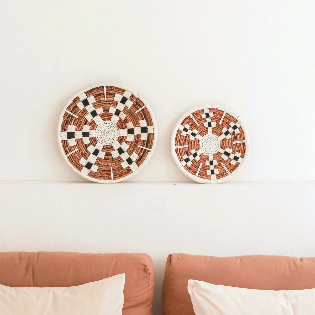 Wanddecoratie Ronde Boho Muurmand of Platte Kom TAMAN gemaakt van Bananenvezel (2 maten) Soeji