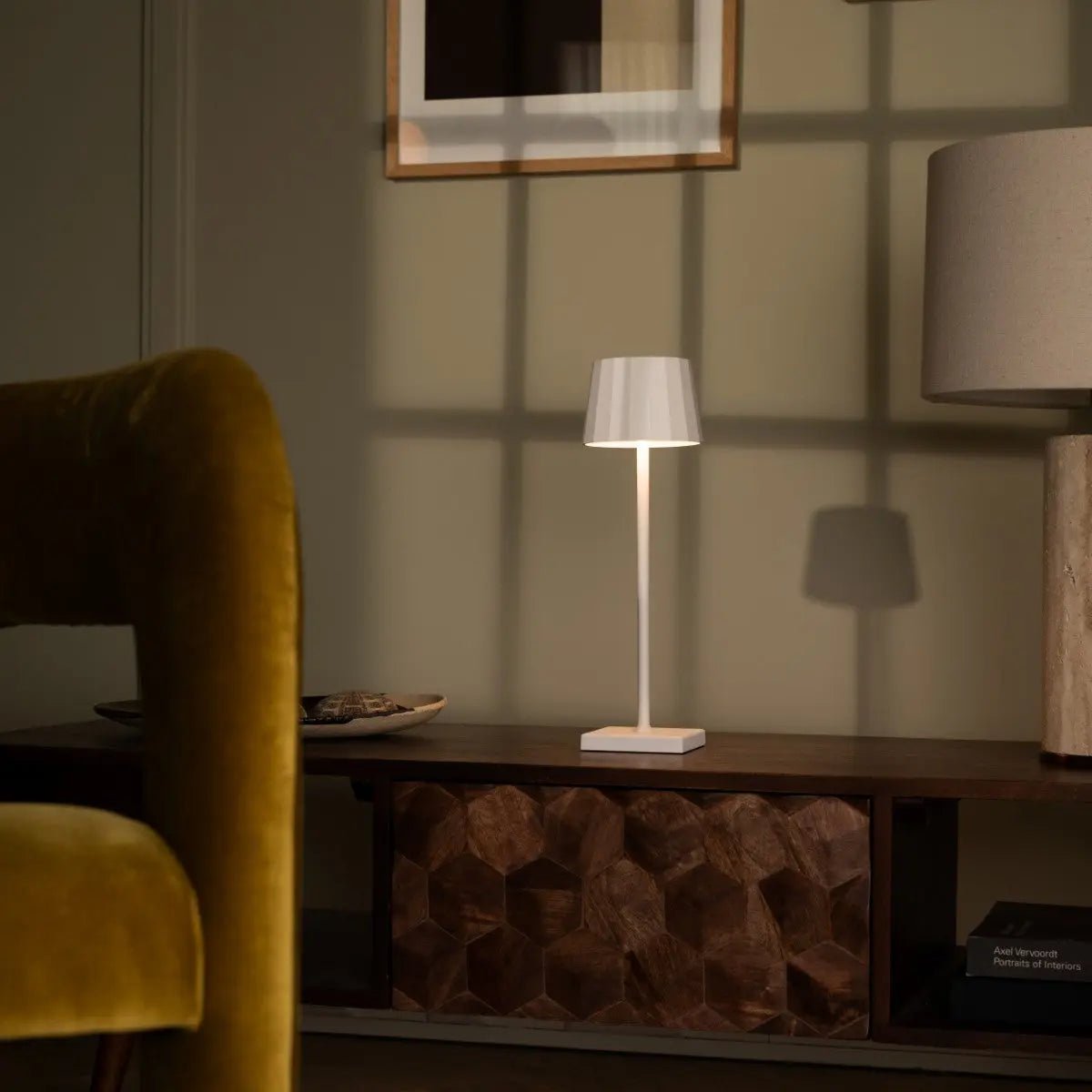 William White oplaadbare tafellamp – draadloos, dimbaar, batterijduur van 120 uur Tavellio - Amsterdam