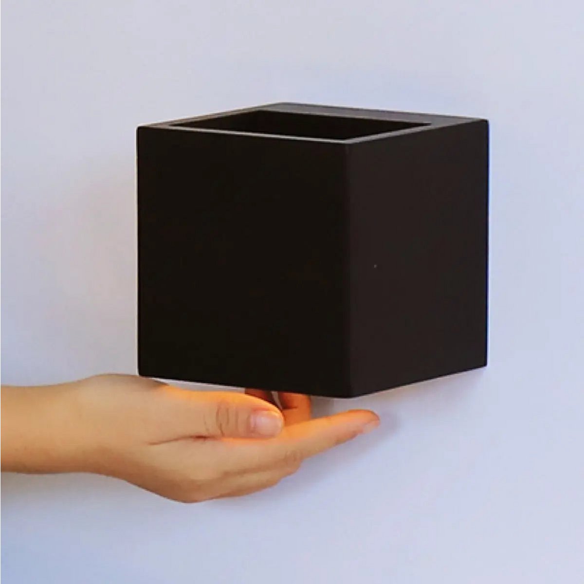 Zandzwarte vierkante wandlamp | Oplaadbare, dimbare en draadloze verlichting Tavellio - Amsterdam