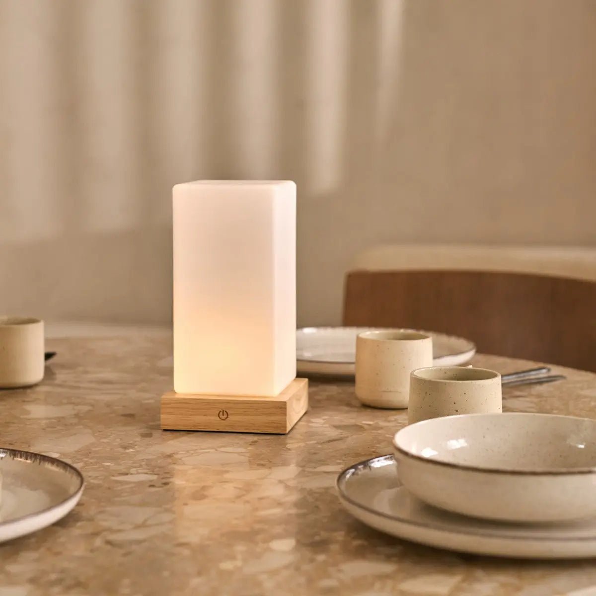 Zayn lichtbruine houten oplaadbare lamp L Dimmable & draadloze en goede batterij Tavellio - Amsterdam